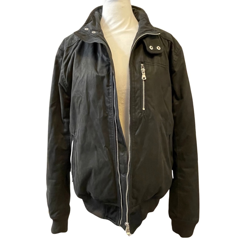 H&M Men's Black Smooth Bomber Jacket 40R Full Zip Pockets Stand Collar - Picture 3 of 15
